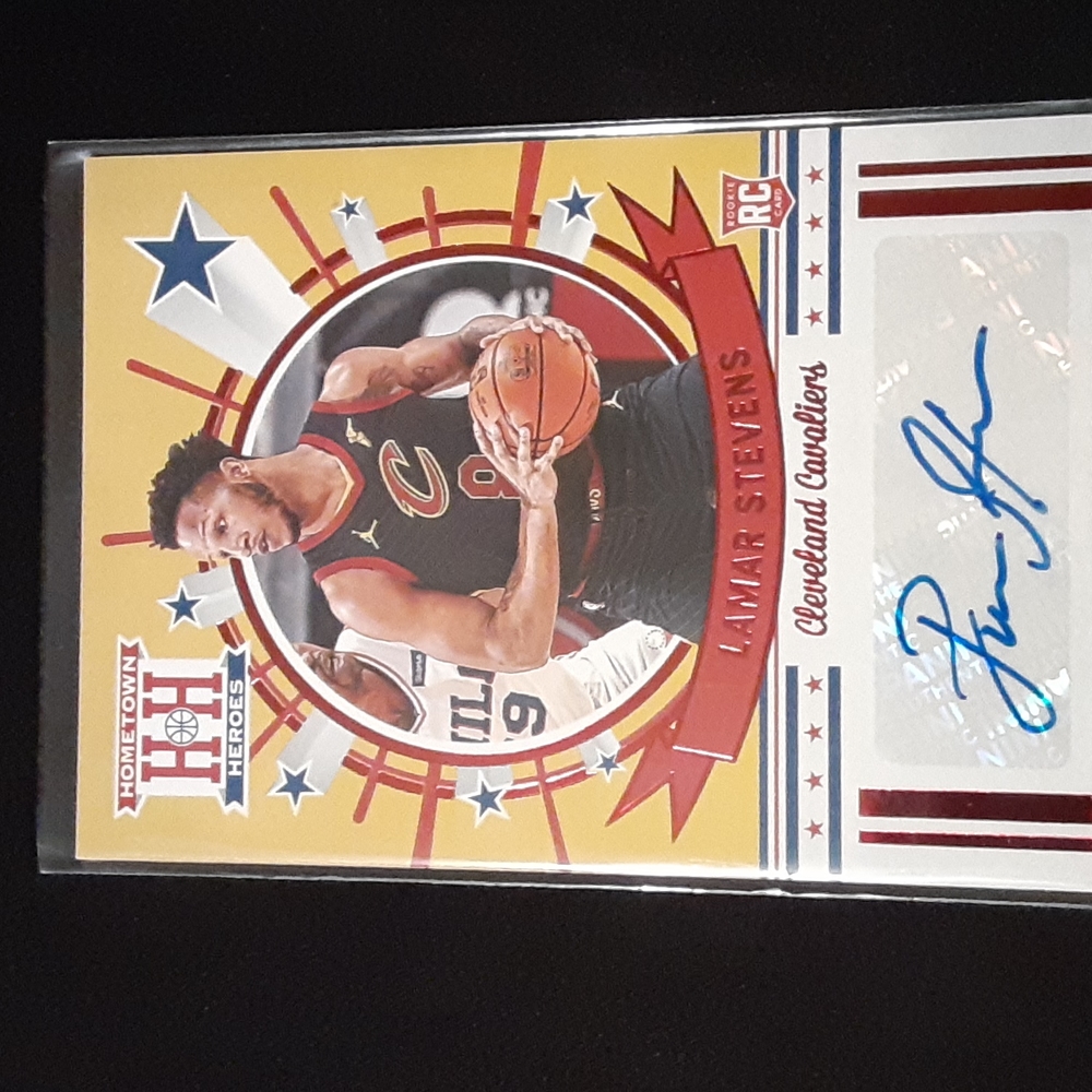 Lamar Stevens rookie autographed card